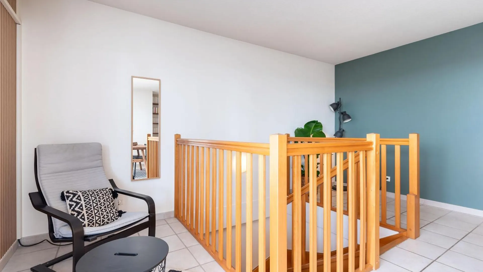 Le Montblanc & Spa Rooftop Apartment Lyon 0*,