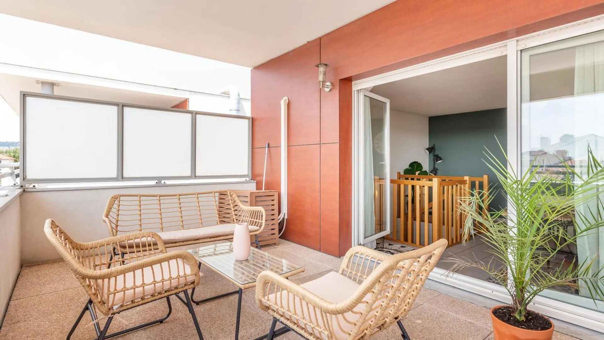 Le Montblanc & Spa Rooftop Apartment Lyon