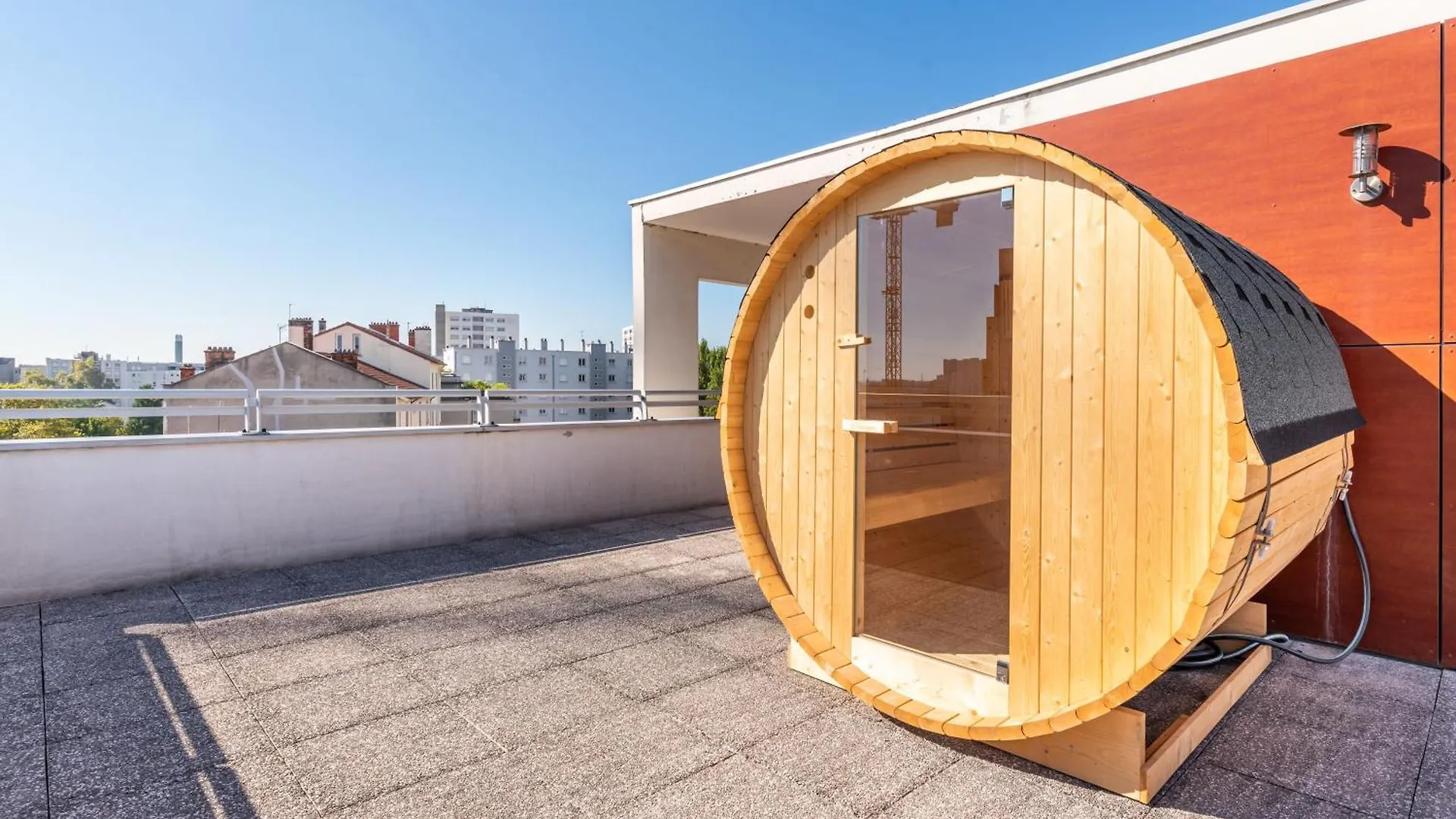 Le Montblanc & Spa Rooftop Apartment Lyon 0*,  France